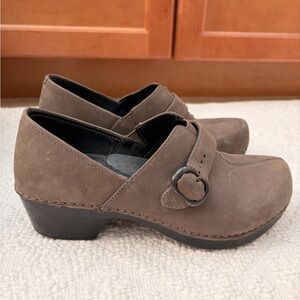 Dansko Grey/Brown Suede Buckle Clog